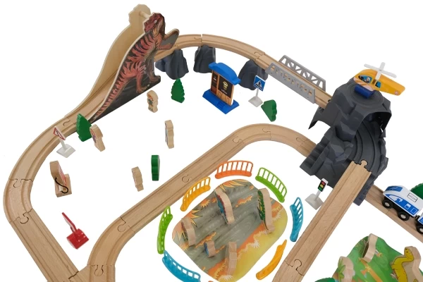 Door de grot, over de brug, van de helling af