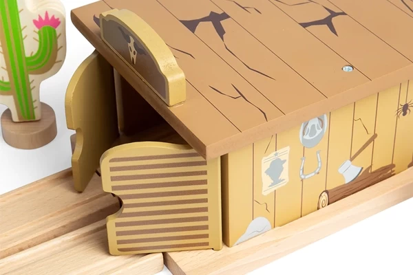 Met openslaande saloon deurtjes