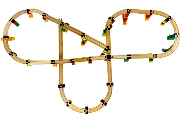 Combineer Duplo met houten treinrails