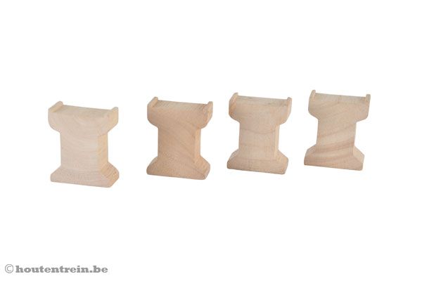 4 losse houten pilaren voor je houten trein.
